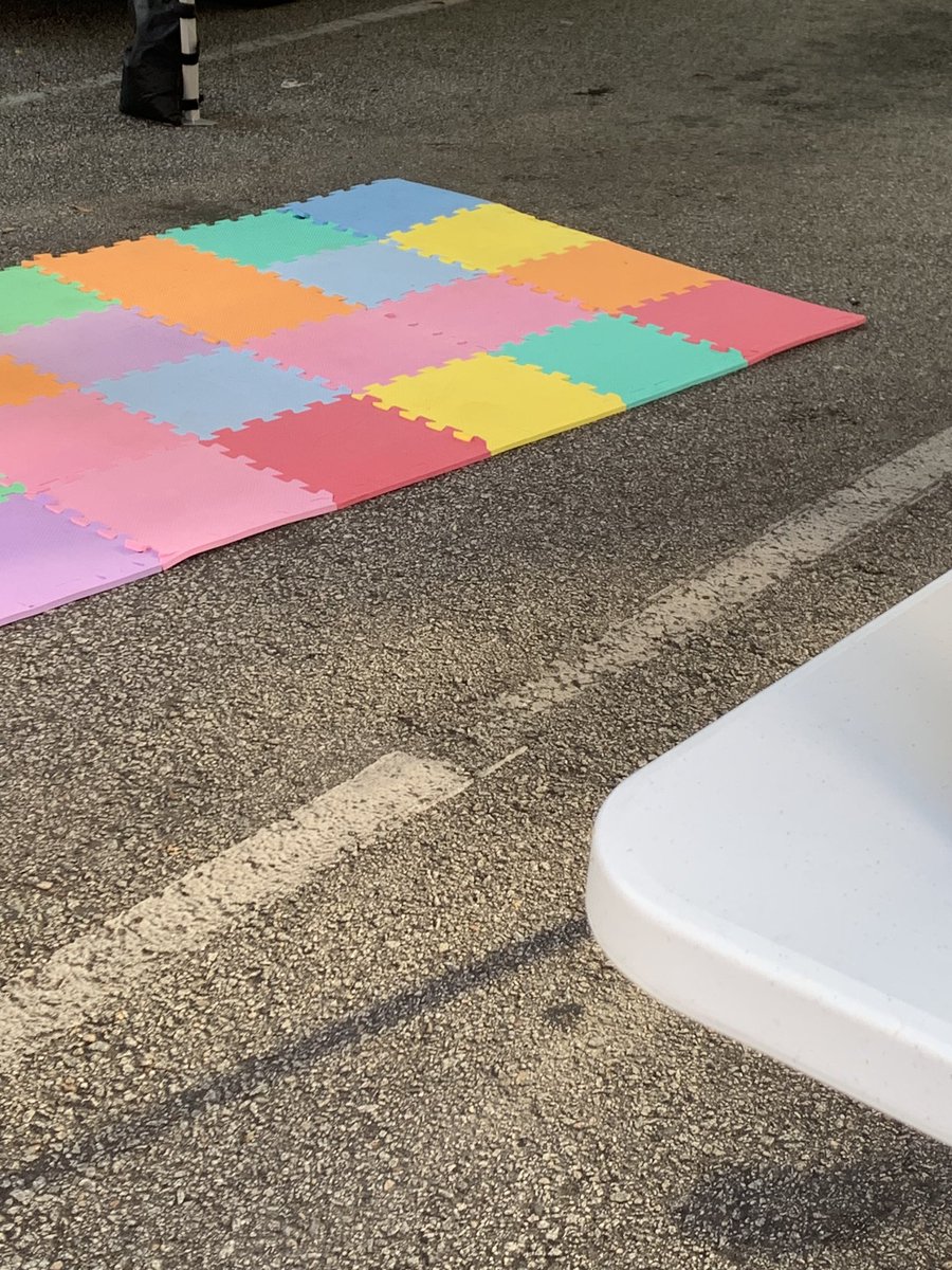 Shambi Imari v3.0 (@webgyrl2) on Twitter photo Park(ing) Day in the <a href="/CityofColumbia/">City of Columbia</a> on Main Street. <a href="/WebgyrlzCode/">Webgyrlz Code</a> has a fun unplugged programming activity planned. Come check it out 😃 Friday (today) September 20 until 3 PM. Park(ing) Day in the <a href="/CityofColumbia/">City of Columbia</a> on Main Street. <a href="/WebgyrlzCode/">Webgyrlz Code</a> has a fun unplugged programming activity planned. Come check it out 😃 Friday (today) September 20 until 3 PM.