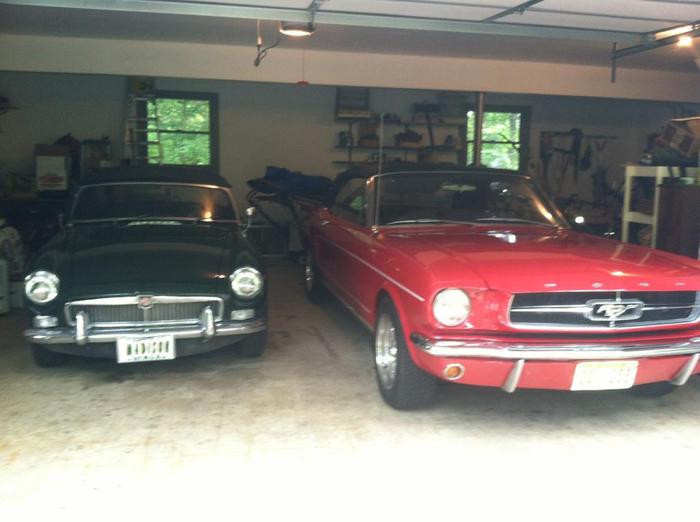 FordFirstDotCom's tweet image. Jeannette's 1964 Ford Mustang "Bob" - FordFirst Registry dlvr.it/TDTGMT