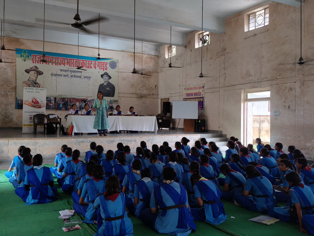 mfjcfjaipur's tweet photo. On 20th September 2024, MFJCF (MOHAN Foundation Jaipur Citizen Forum) organized an awareness session on organ donation at Rajasthan Scouts & Guides Divisional Headquarters, specifically for college students.#MFJCF♻️🙏 https://t.co/hdEUmoFbOh