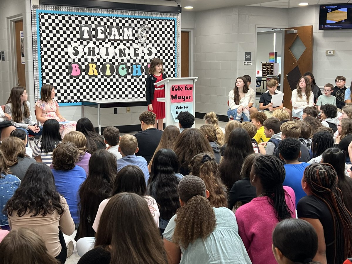 Mrs. Starner tweet media