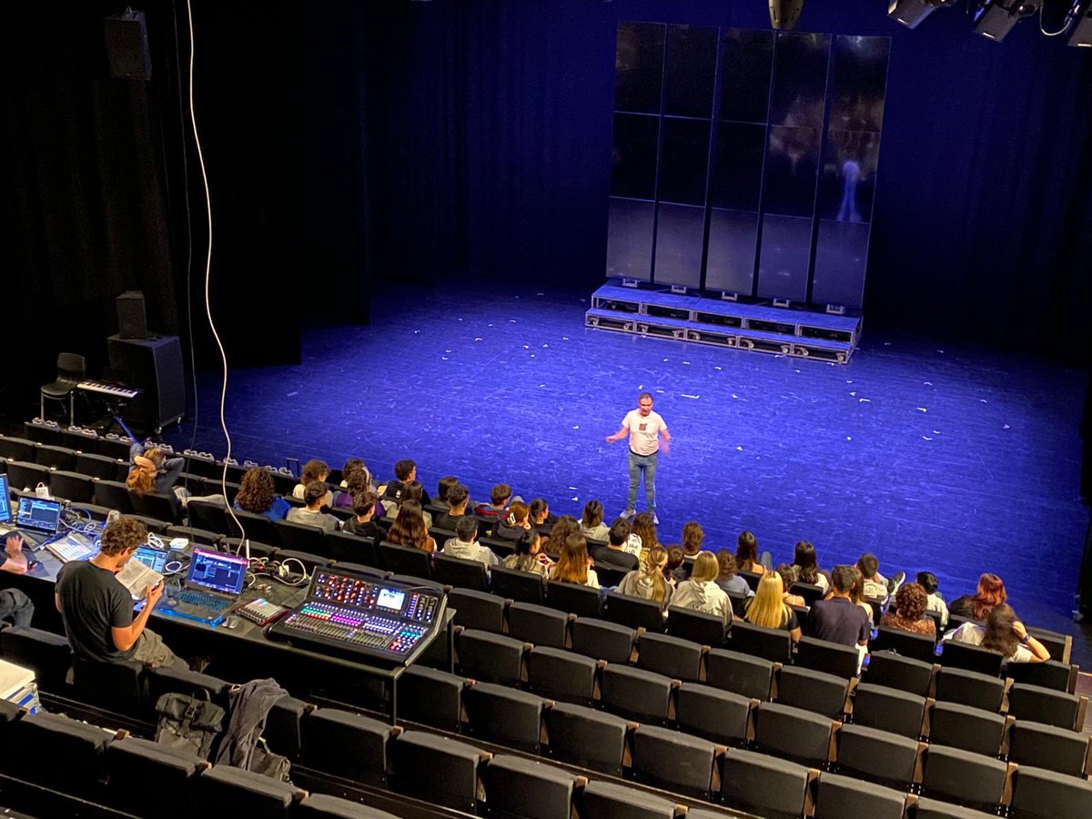 Escola Universitària de les Arts (@eueram) on Twitter photo L’alumnat de l’ERAM a la xerrada del procés de creació de NAUTA de <a href="/cordeteatre/">Cor de Teatre</a> a <a href="/elcanalsalt/">El Canal Salt</a> 👇🏻🎭 L’alumnat de l’ERAM a la xerrada del procés de creació de NAUTA de <a href="/cordeteatre/">Cor de Teatre</a> a <a href="/elcanalsalt/">El Canal Salt</a> 👇🏻🎭