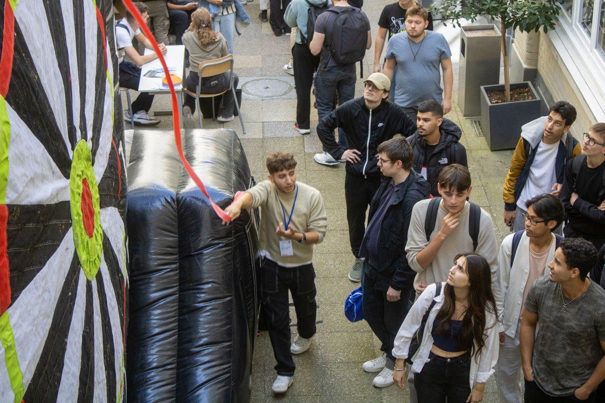 Retour sur la semaine d'intégration et de pré-rentrées.🎒
Au programme : conférences, rencontre avec l'équipe pédagogique, activités organisées par le BDE et forum des associations. Merci à tous pour l'organisation de cette semaine et bonne rentrée à nos étudiants !