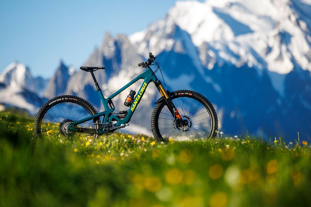 Santa Cruz Hightower Gen 4: l’Enduro per tutti dlvr.it/TDSnYP via <a href="/4mtbike/">4bicycle</a>