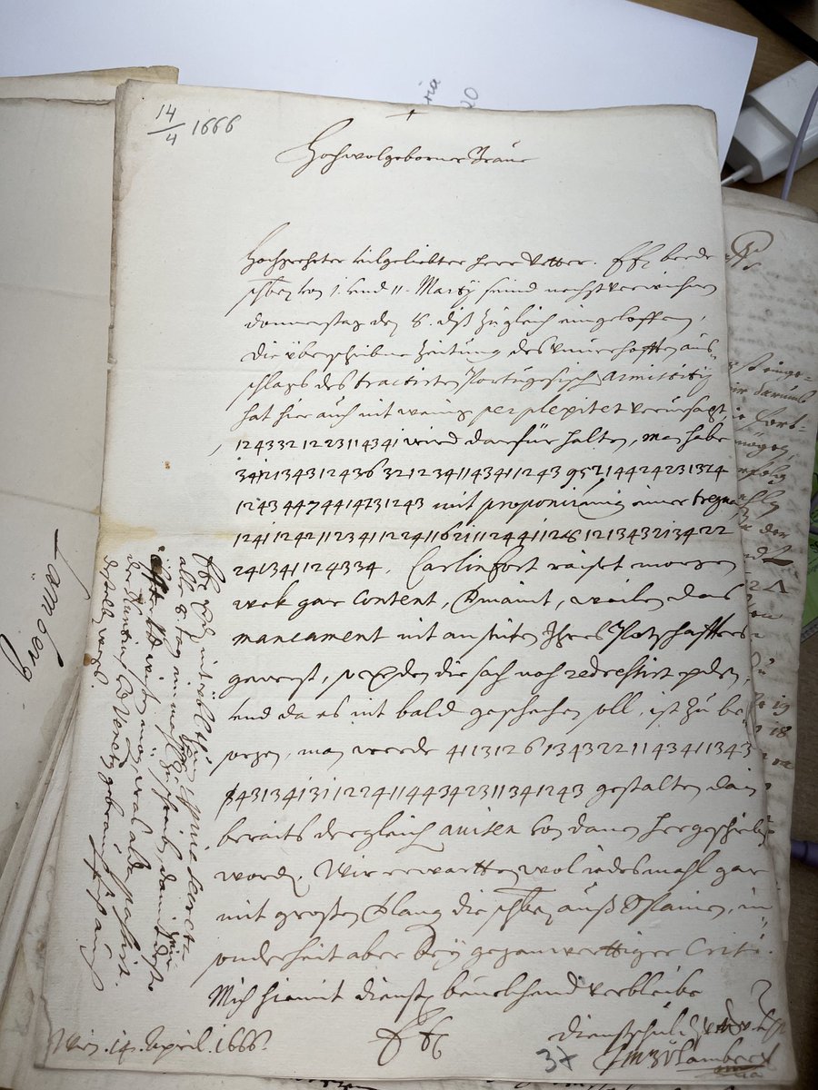 “Ser historiador es muy fácil, lo puede hacer cualquiera”.
Los historiadores en el archivo replanteándonos nuestras elecciones vitales al ver documentos como el presente: