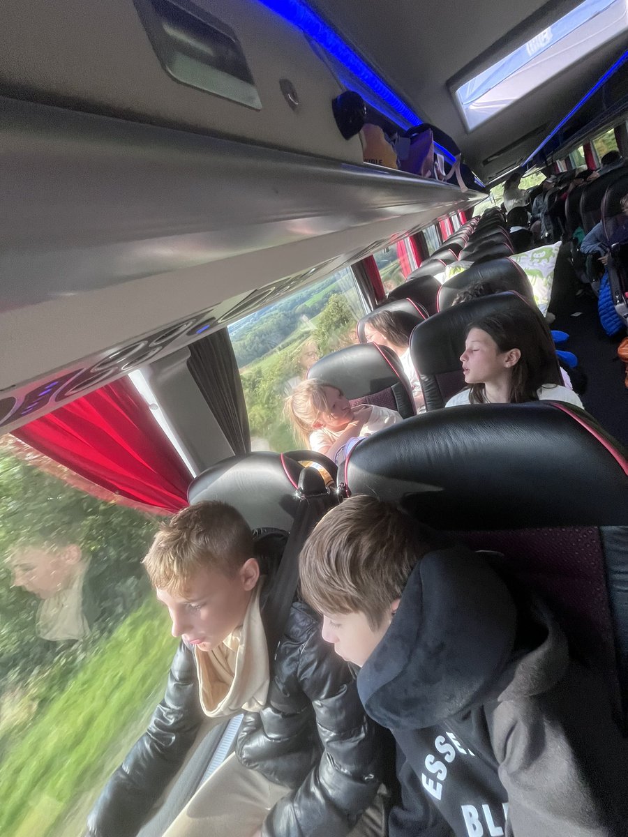 All packed up and heading home 🏡