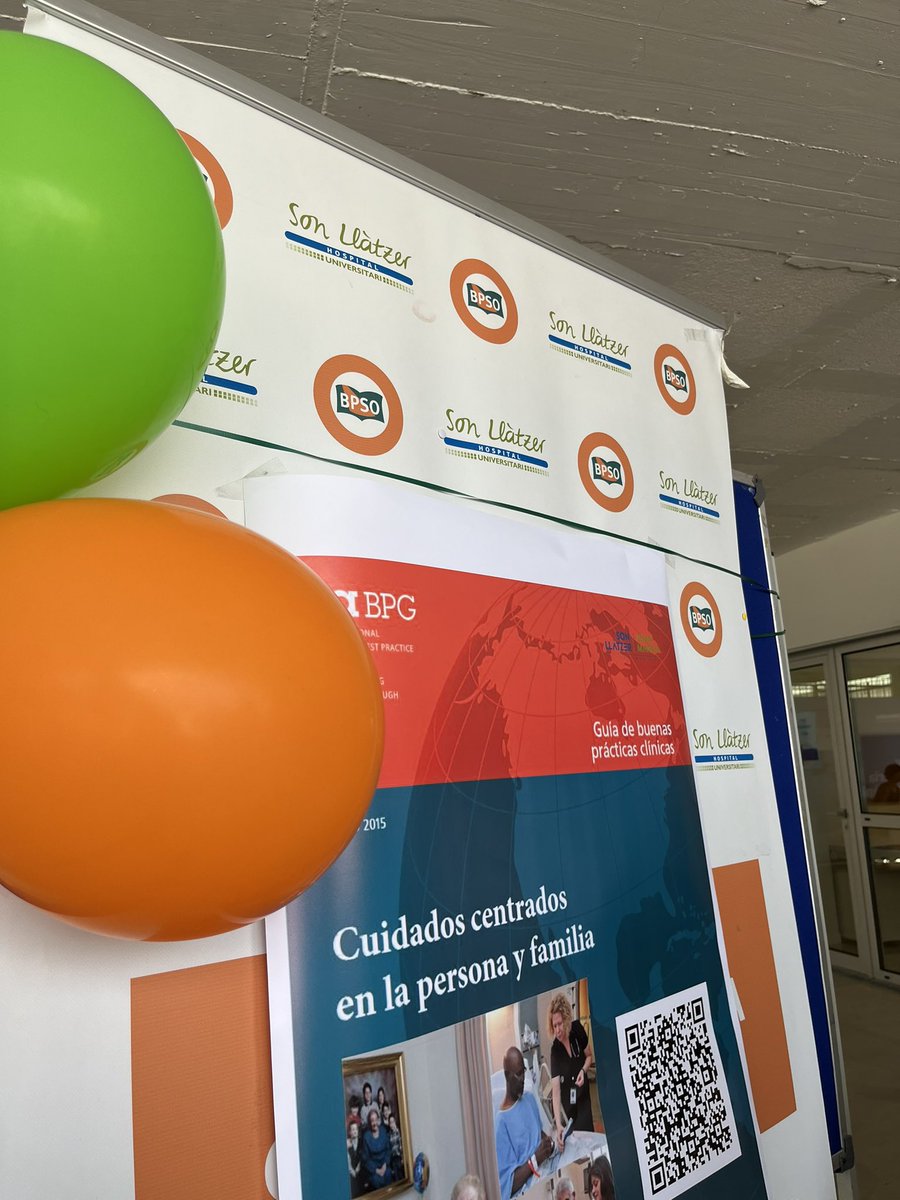 BPSOapmallorca's tweet photo. Les nostres companyes de @SonLlatzer practicant la Guia de cures centrades en la persona i família @bpso amb l’alumnat de @InferFisioUIB de la @uib @bpsobalears @CECBE_JBI @Investenisciii https://t.co/eeFYLbjgLW