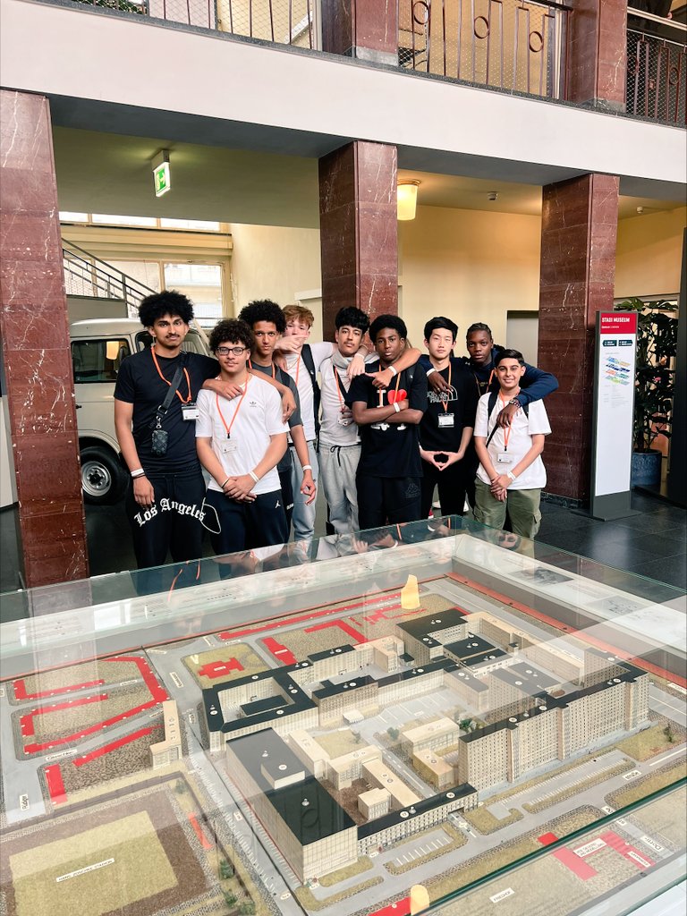 Harris Academy Purley tweet media