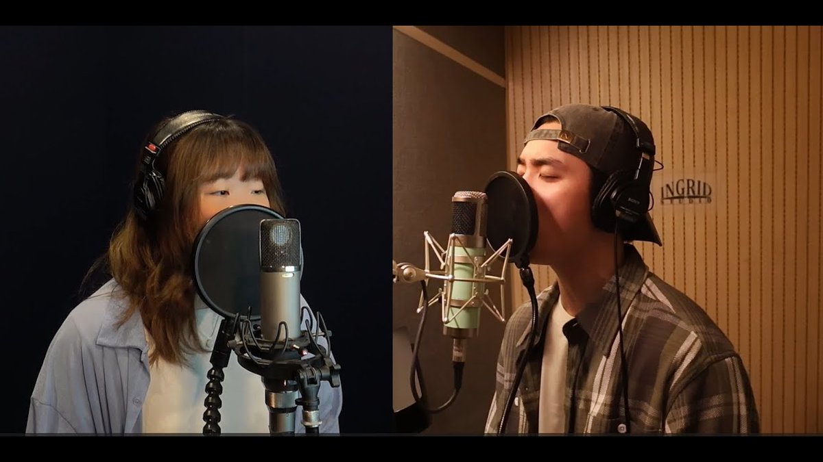 DODBBONG's tweet photo. 시발 악동뮤지션 수현님 유튜브 도경수 나온

D.O. &amp; Lee su hyun - Rewrite The Stars cover
https://t.co/dNu3aeXGHs

#도경수 #디오 #KYUNGSOO #ギョンス https://t.co/4goAAejq5K
