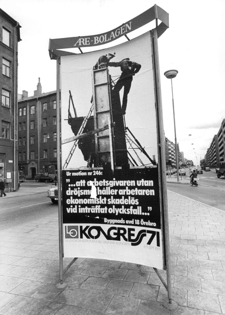 Socialdemokraternas riggande av den svenska spelmarknaden har nu slagit tillbaka med full kraft. Men faktum är att det  inte är första gången S driver ett korrupt bolag.

Häng med på den fantastiska sagan om sossarnas reklamimperium – ARE-bolagen.🧵