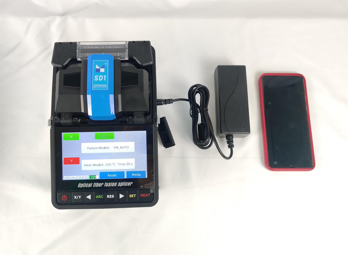 FanLaura3's tweet photo. Fusion splicer SD1 8s splicing and 20s heating
Six motors for the better operate
#FTTH #Fiberoptic #Fusionsplicer https://t.co/WkzNXJYnzK