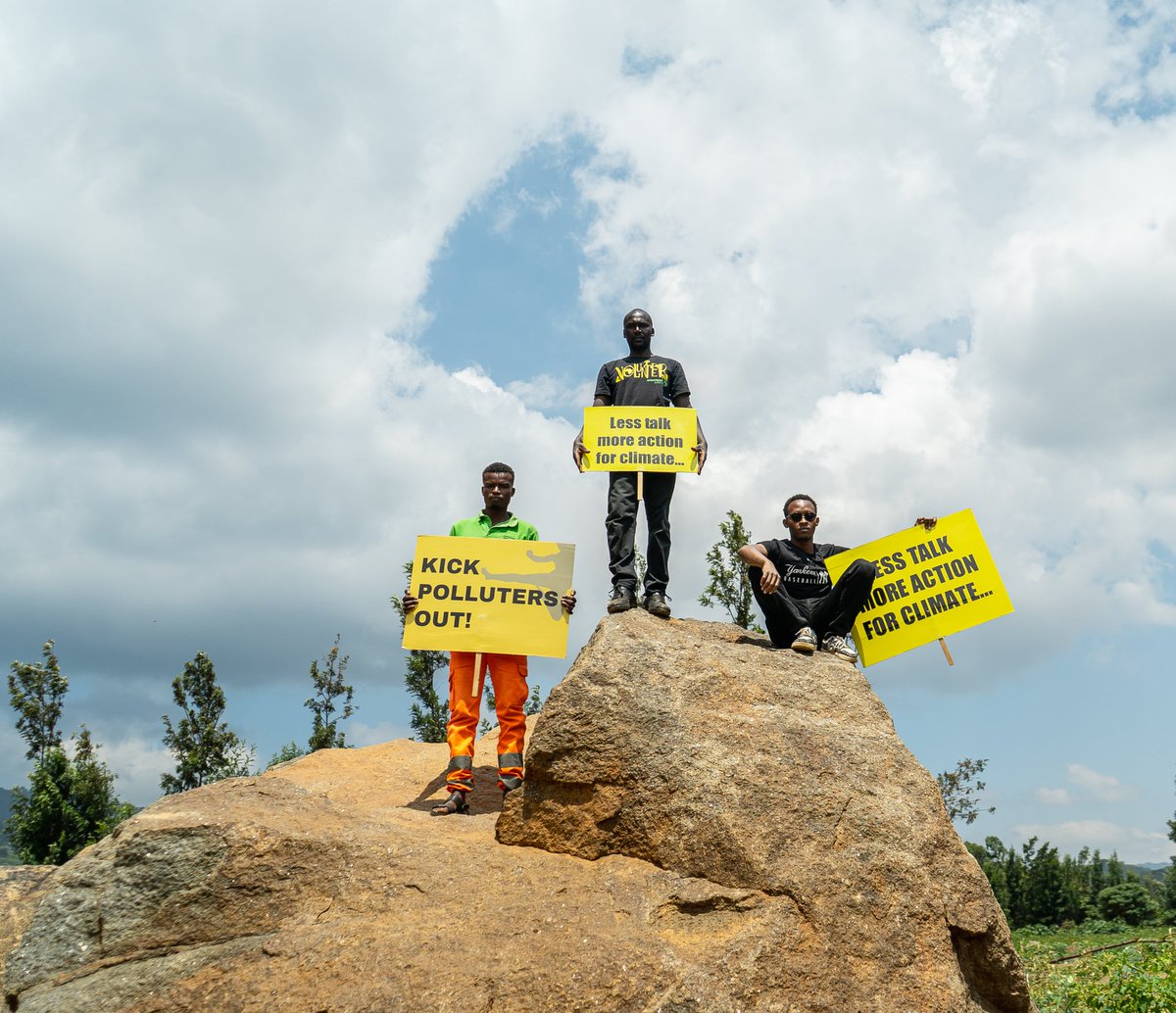 Brianomutianga's tweet image. we all believe that rich polluters —the top 1% and corporations that profit off the destruction of our planet —should pay for the damage caused by the climate crisis and for using up a disproportionate share of the carbon .#PayUp #EndFossilFuel @gp_kenyagroup @Greenpeaceafric