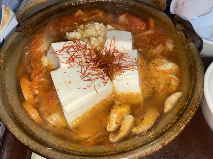 キムチトマト鍋ー 