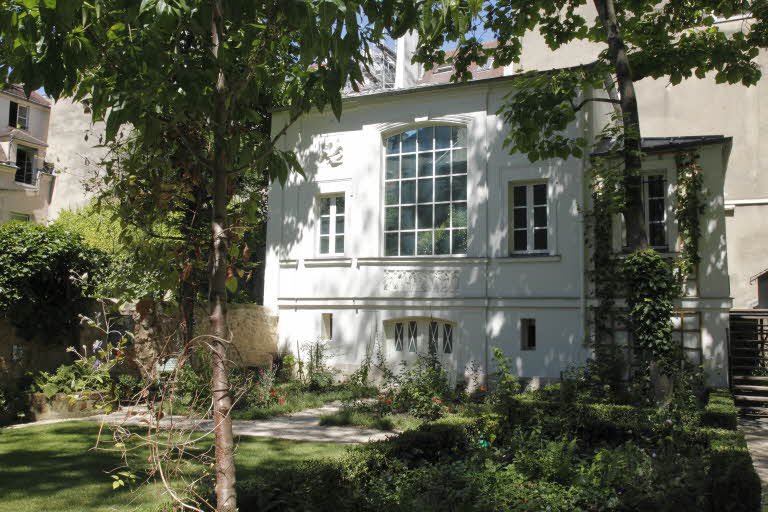 Ce week-end ont lieu les <a href="/JEP/">Journéesdupatrimoine</a> 2024 au musée du #Louvre et au #MuséeDelacroix ! 🎉

Au programme :
📍Au musée du Louvre : il reste des places pour les visites dans le jardin des Tuileries.

🔍 A La découverte du jardin des Tuileries : les samedi 21 et dimanche 22 septembre à 10h,