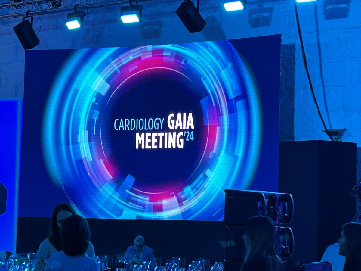 Privilegio de estar en #Gaiameeting24 <a href="/RFontesCarvalho/">R. Fontes-Carvalho</a> mi visión de cuando revascularizar a pacientes con insuficiencia cardiaca? Todo un reto clínico e intervencionista!! Ni las guías ESC están de acuerdo!!! <a href="/cardiologiaCHUS/">CARDIOCHUS</a> <a href="/secardiologia/">Soc Esp Cardiología</a> <a href="/CongresoSIAC/">Congreso SIAC</a> <a href="/spcardio/">Sociedade Portuguesa de Cardiologia</a>