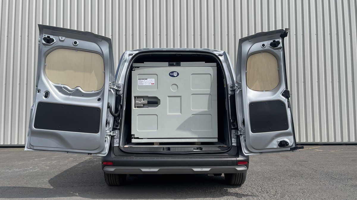 CoolKitLtd's tweet image. The Melform Koala 600 is exclusively available as a CoolKit solution!

You can read all about the state-of-the-art refrigerated container on our website, or come and see it for yourself at next month’s @TCSandD Cold Chain Hub 👀

coolkit.co.uk/new-arrival-at…

#TCSD24
