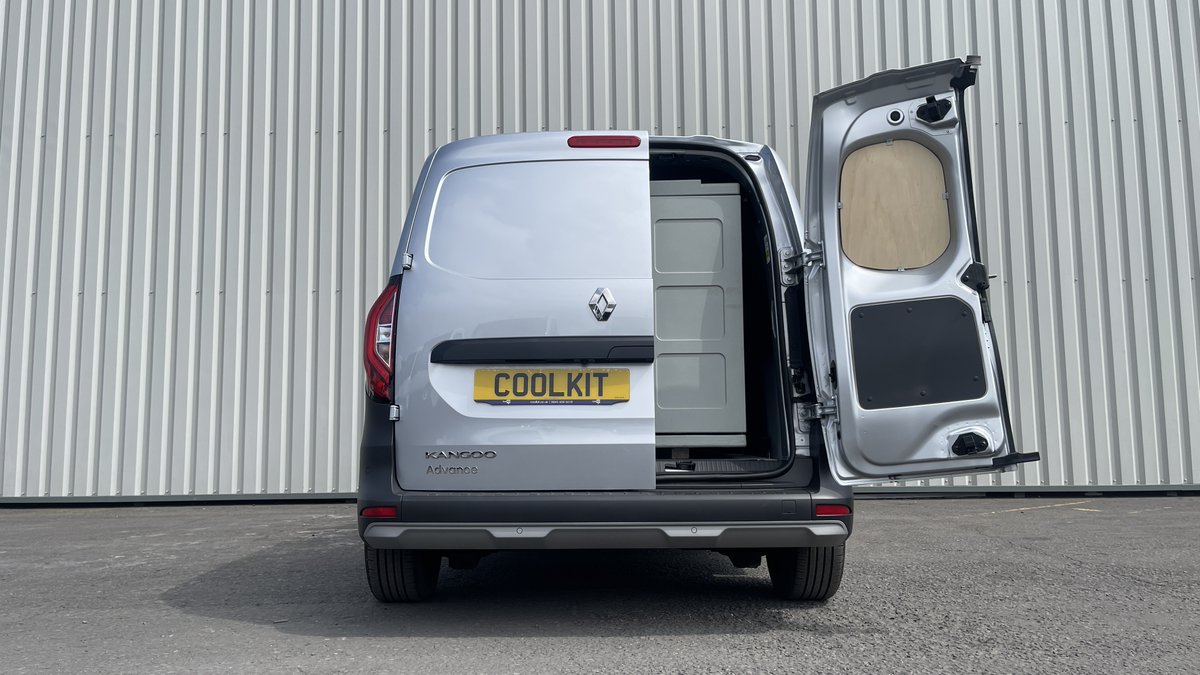 CoolKitLtd's tweet image. The Melform Koala 600 is exclusively available as a CoolKit solution!

You can read all about the state-of-the-art refrigerated container on our website, or come and see it for yourself at next month’s @TCSandD Cold Chain Hub 👀

coolkit.co.uk/new-arrival-at…

#TCSD24