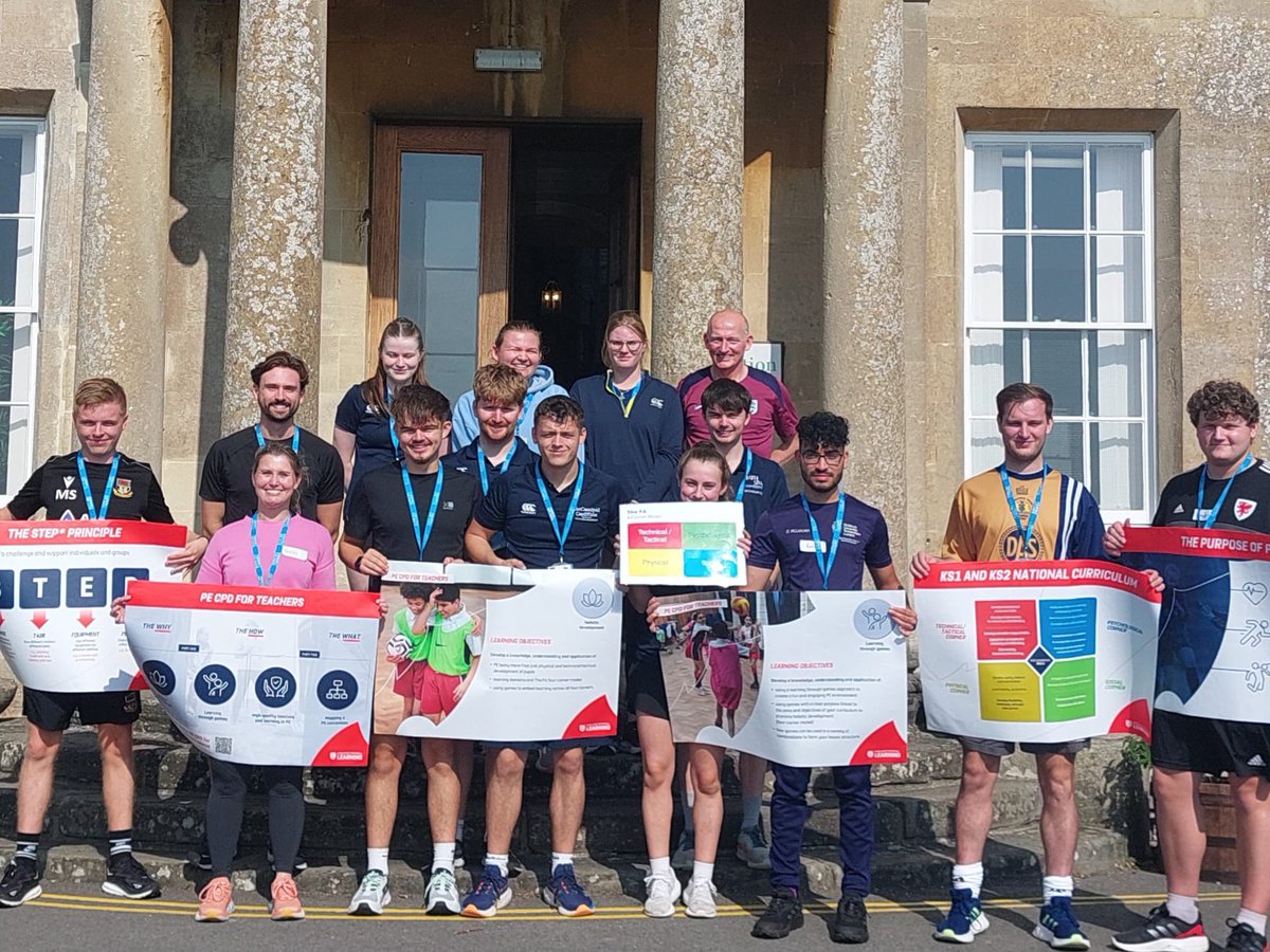 vphalsall's tweet photo. Another terrific day of @EnglandLearning PE Team Teacher CPD with Secondary PGCE cohort @bathspa_soe @BathSpaUni and what a fabulous setting @HardenhuishSch 😁🌞⚽️
✅ Holistic Development in PE
✅ Learning Through Games
✅ AAA
✅ STEP => For All
#PE #PlayExplore https://t.co/fzOB4ant6f