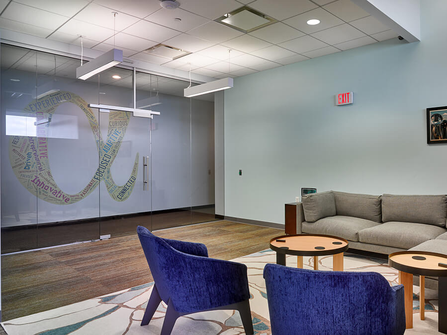 VogelBrosBuildC's tweet image. Vogel Bros. successfully completed an impressive interior renovation project for AlphaTech that involved the transformation of the 4,000 square foot space, with a primary focus on the all-glass entryway, conference room, and meeting space. #Projects #AlphaTech