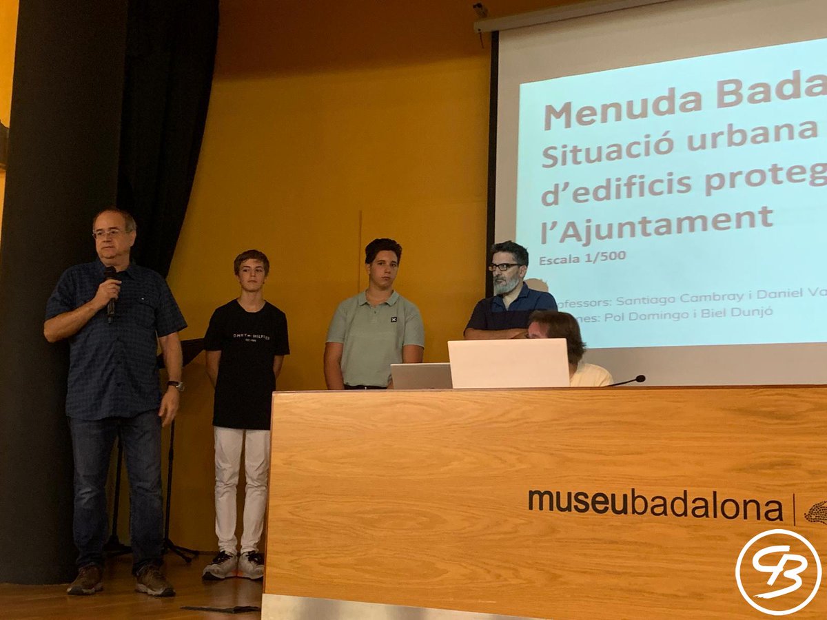 En Biel i en Pol, de 2n i 4t d'ESO, ja han presentat la seva maqueta de Badalona en la 4a edició de la mostra Menuda Badalona. La iniciativa vol promocionar la impressió en 3D entre els estudiants de la ciutat. L'enhorabona, cracs! #Badalona #ESO <a href="/bdnlab/">BDN Lab</a>
#femBadalonès #desde1895
