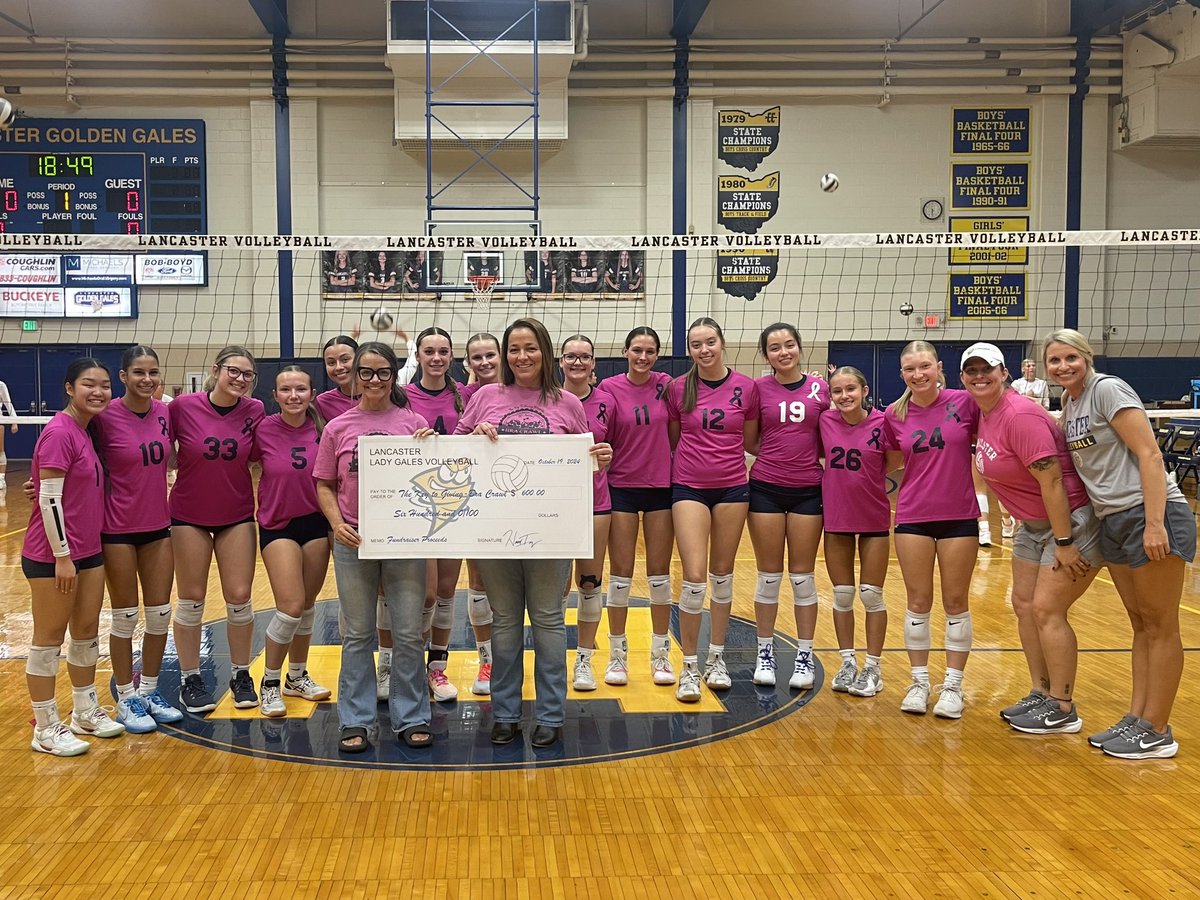 michelleross76's tweet photo. Thank you to the wonderful young ladies, coaches and board members for choosing The Lancaster Ohio Bra Crawl as your 2024 fundraising recipient. 
And what an amazing W tonight! https://t.co/CQDT3xRW1w