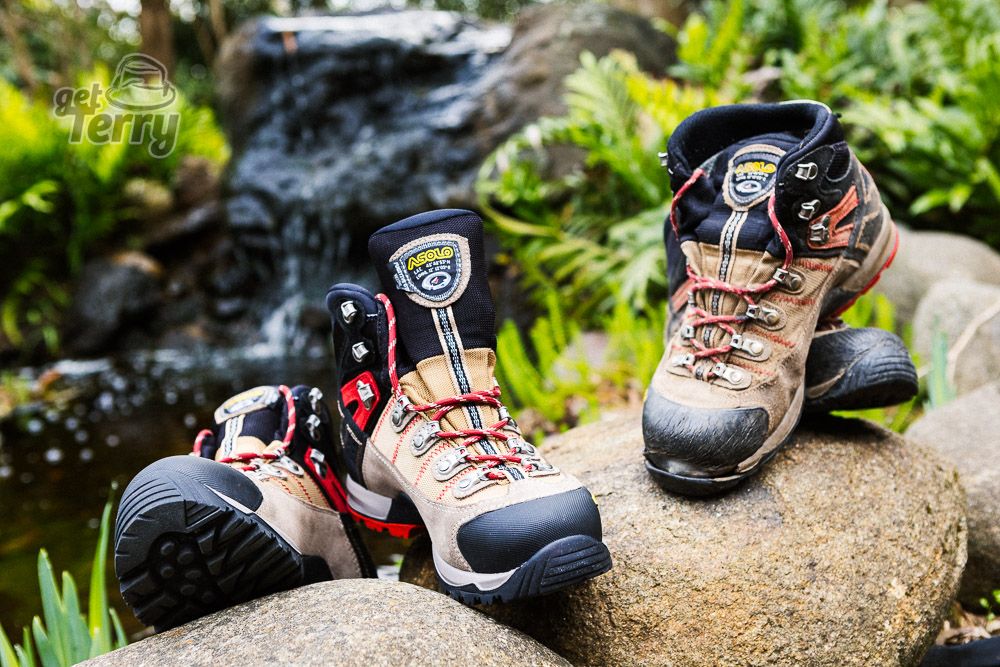 GetTerryNow's tweet image. Out with the old, in with the new.

Asolo #hikingboots