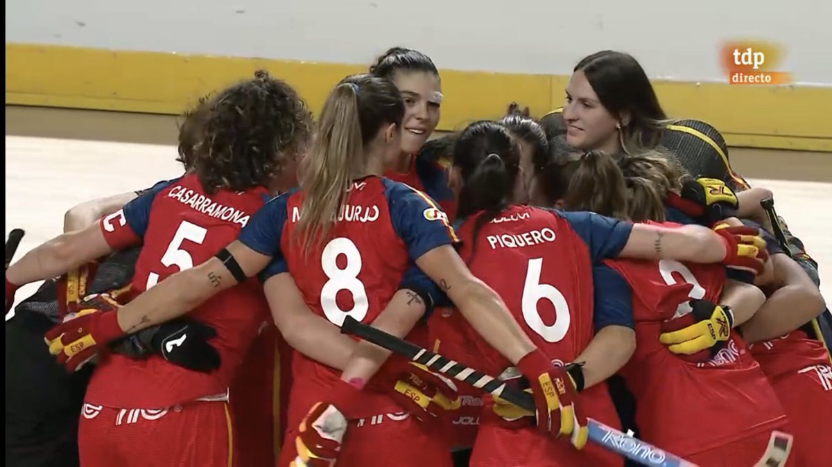 A la final!! 1-4 a Argentina y España
Jugará mañana sábado por su OCTAVO TÍTULO de Campeonas del mundo de hockey patines . Muy grandes!! #WSG2024