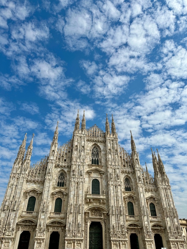 Duomo Milano.  Not sure if the earth touches the sky, or the sky touches the earth.
