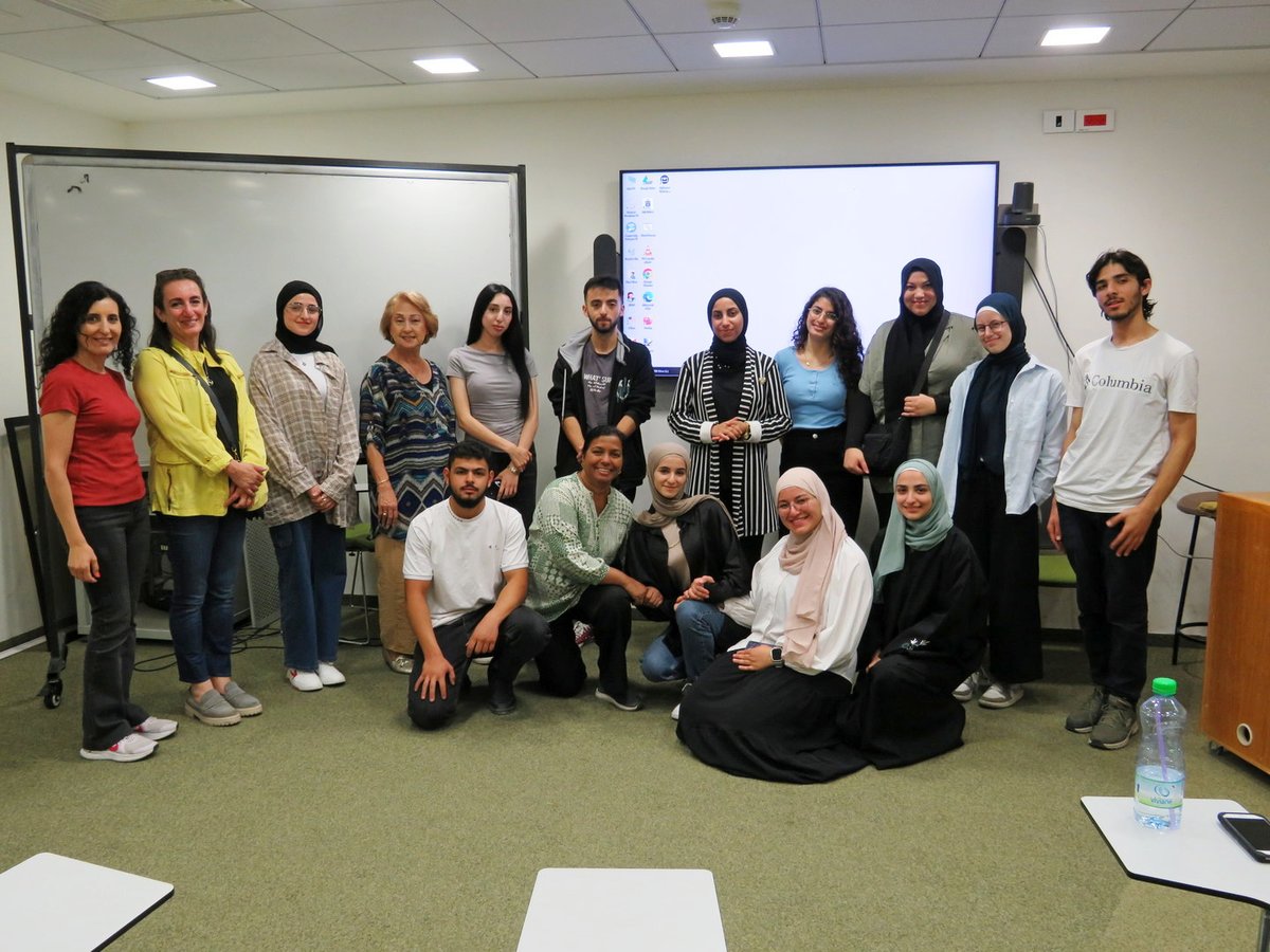 Student Activity at the Zbierski Library: Proud Launch of “Bookworm Haven”! dlvr.it/TDTJdy