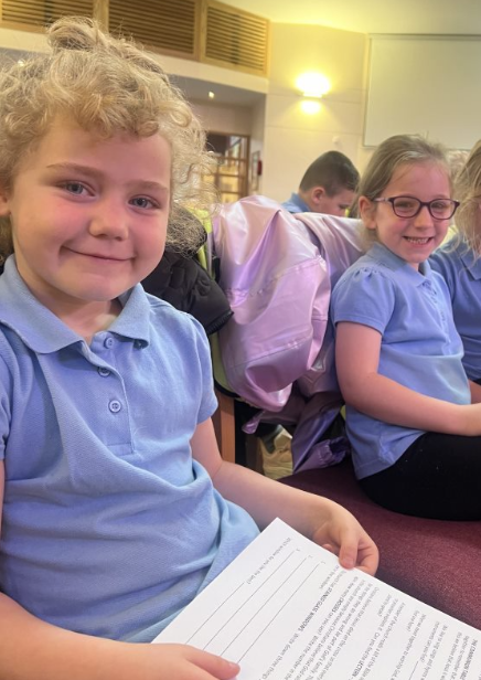 StStephens_Bury's tweet photo. Year 2 had a fantastic visit to Bolton Road Methodist Church today, exploring the key features of a church as part of their RE lesson. ⛪️ They're excited to continue their learning with a visit to Khizra Mosque next! 🕌 #ReligiousEducation #Year2 #CommunityExplorers #RE https://t.co/w4i6c1fOwz
