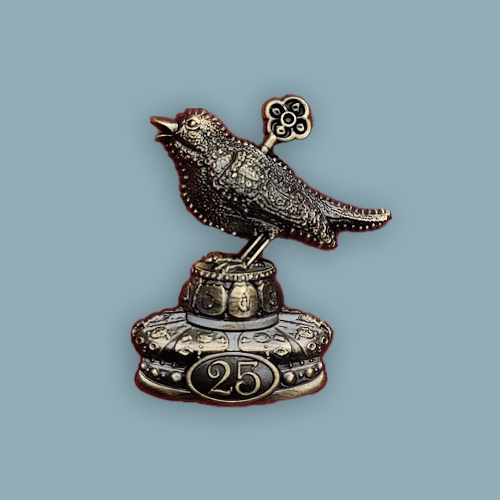 Ook deze prachtige pin van De Chinese Nachtegaal vind je nu terug in onze verzamelgids. Heb jij hem al aan je verzameling toe kunnen voegen? 🐦wonderdepot.nl/verzamelingen/… #Efteling #WonderDepot