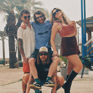 Amazing Radio tweet media