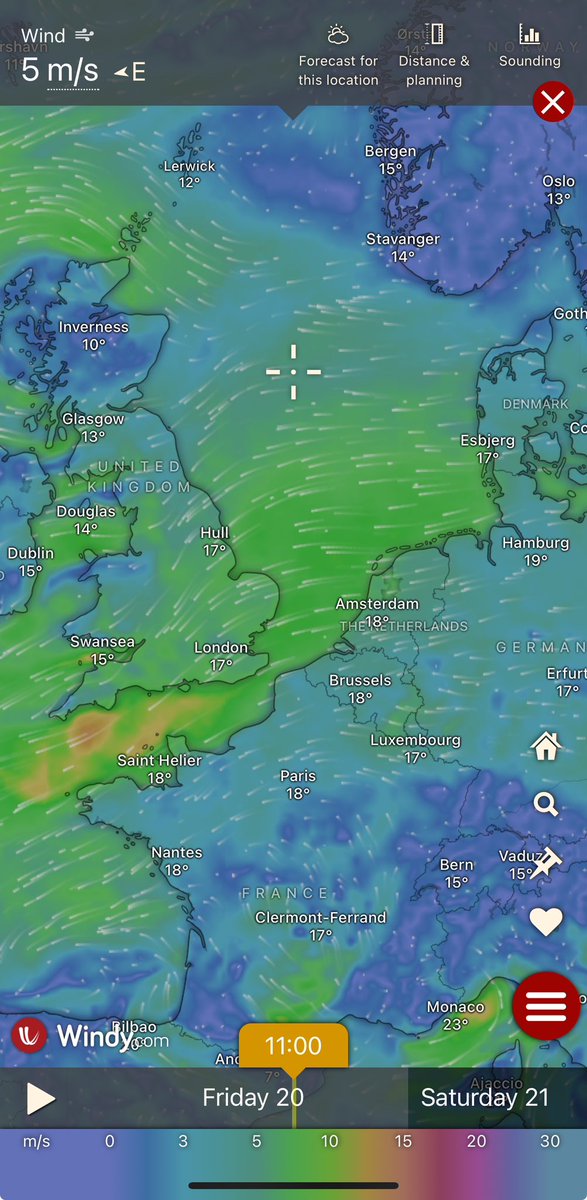 High levels of #health damaging PM2.5 #AirPollution across England &amp; Wales today. Smog and or Transboundary imported air pollution from Europe / Scandinavia.