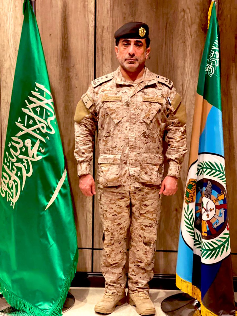 رُبَّ أخٍ لَمْ تلِدهُ أُمَّكَ … 
الف مبرووك ابو فهد الترقية .. تشوف بوجهه الخير والتوفيق وللاعلى دائماً 💙🙏🏼