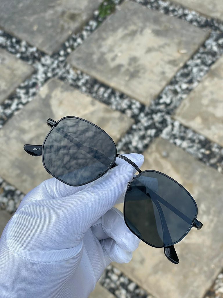 Luxurah_'s tweet photo. Unisex sunnies
6,500
#ASmallThread https://t.co/lPQKGeKQM2