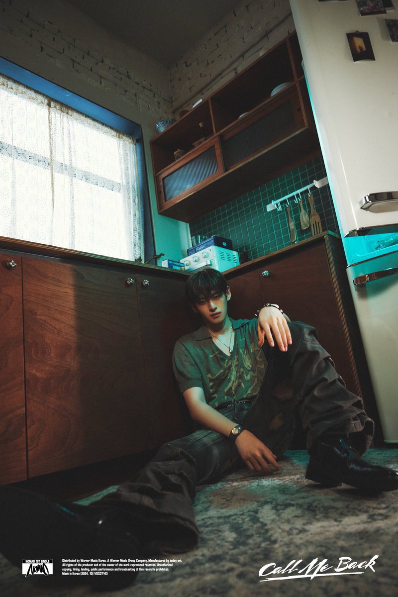 NOMAD_is_here's tweet photo. NOMAD 1st Single
【𝓒𝓪𝓵𝓵 𝓜𝓮 𝓑𝓪𝓬𝓴】

CONCEPT PHOTO #JUNHO

📞 2024.10.09 6PM (KST)

#NOMAD #노매드
#준호
#CallMeBack #NOMAD_CallMeBack
#NOMAD_20241009 https://t.co/KedYvZTwcy