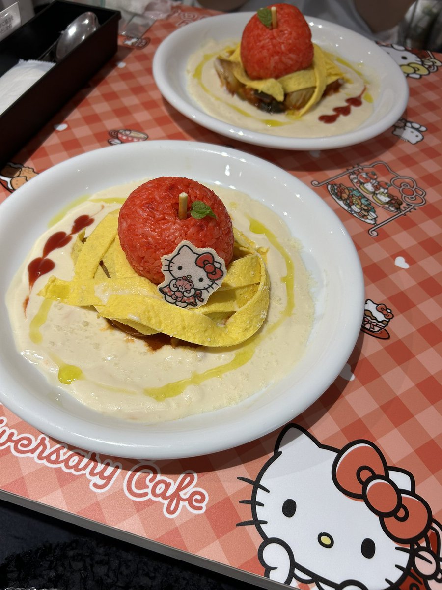 sayapppy1213's tweet photo. 可愛すぎた🩷
#ハローキティ50周年　#ハローキティカフェ https://t.co/P0x3720Ldi
