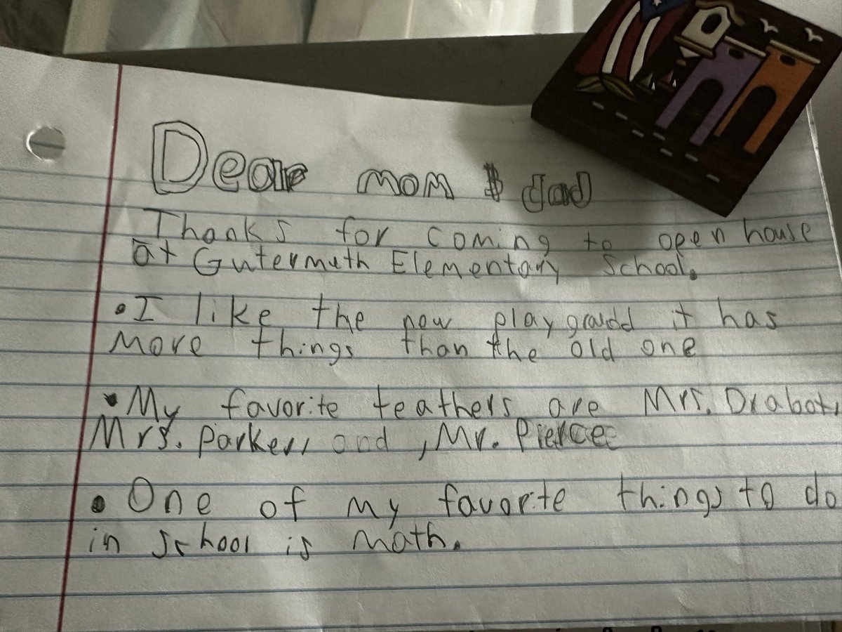 mless26's tweet photo. Just LOVE that they took the time to write this for #OpenHouse ❤️❤️❤️ #OurSchoolisAwesome #GutermuthPride Thank You  @GutermuthES  @thee_mrsparker https://t.co/saxNf52enw