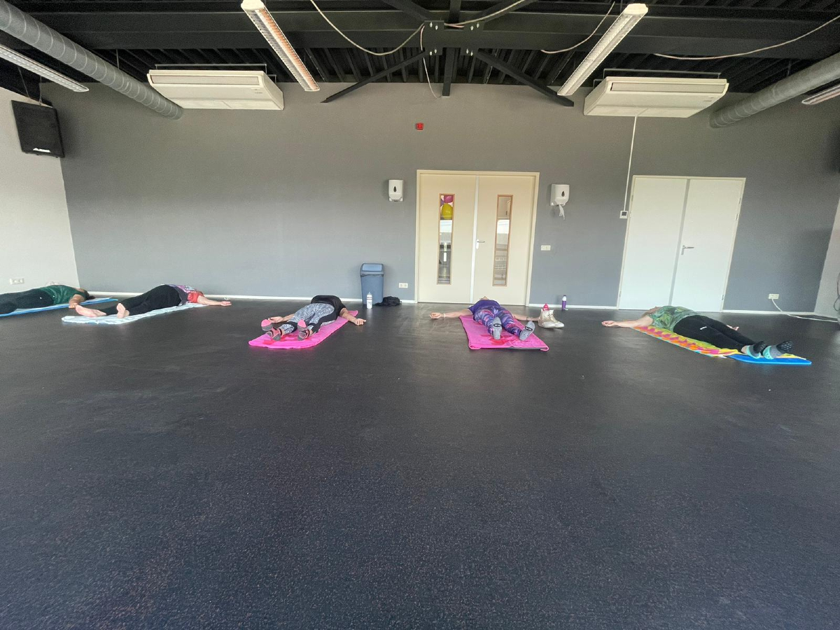 Jimmy_R_Peek's tweet photo. UFW Stretch&amp;Relax >>> https://t.co/7ylkTTdCTX https://t.co/h8qZe4Fgmt