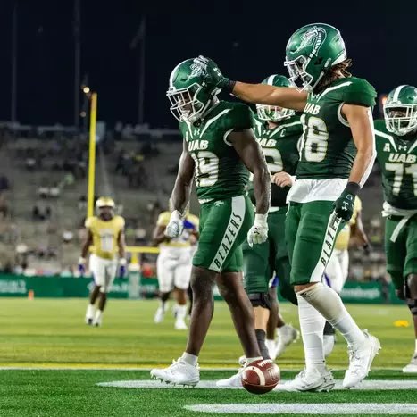 Devon Oliver (@dd_official7) on Twitter photo #AGTG After a great conversation with <a href="/CoachM_Patrick/">M. Patrick</a> I’m blessed to receive an offer from <a href="/UAB_FB/">UAB Football</a> ‼️<a href="/cbrot34/">Coy Brotherton</a> <a href="/BrianRayner17/">Coach_B_Rayner</a> <a href="/ParkwayFootball/">#DirtyRed Football</a> @On3Recruits <a href="/NP_Recruiting/">National Pros Recruiting</a> <a href="/RecruitLouisian/">Recruit Louisiana™️</a> <a href="/PrepRedzoneLA/">Prep Redzone Louisiana</a> <a href="/247Sports/">247Sports</a> #AGTG After a great conversation with <a href="/CoachM_Patrick/">M. Patrick</a> I’m blessed to receive an offer from <a href="/UAB_FB/">UAB Football</a> ‼️<a href="/cbrot34/">Coy Brotherton</a> <a href="/BrianRayner17/">Coach_B_Rayner</a> <a href="/ParkwayFootball/">#DirtyRed Football</a> @On3Recruits <a href="/NP_Recruiting/">National Pros Recruiting</a> <a href="/RecruitLouisian/">Recruit Louisiana™️</a> <a href="/PrepRedzoneLA/">Prep Redzone Louisiana</a> <a href="/247Sports/">247Sports</a>