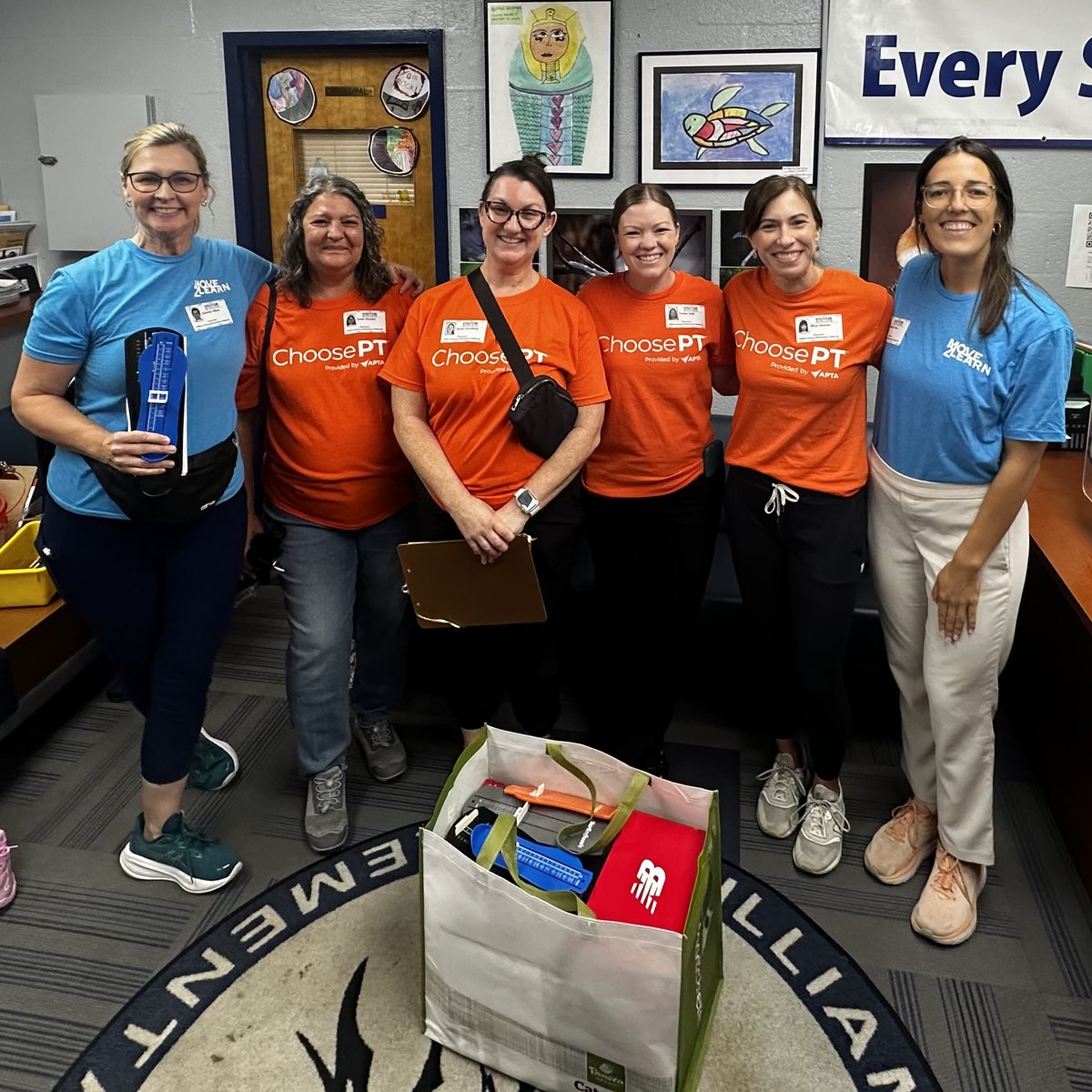 Move2Learn (@move2learnkids) on Twitter photo Earlier this week, the American Physical Therapy Association and Move2Learn joined forces to fit members of William Ramsay’s M2L Run Clubs with sneakers. Go Roadrunners! @aptatweets <a href="/acpsk12/">Alexandria City Public Schools</a> <a href="/williamramsayes/">William Ramsay Elementary</a> Earlier this week, the American Physical Therapy Association and Move2Learn joined forces to fit members of William Ramsay’s M2L Run Clubs with sneakers. Go Roadrunners! @aptatweets <a href="/acpsk12/">Alexandria City Public Schools</a> <a href="/williamramsayes/">William Ramsay Elementary</a>