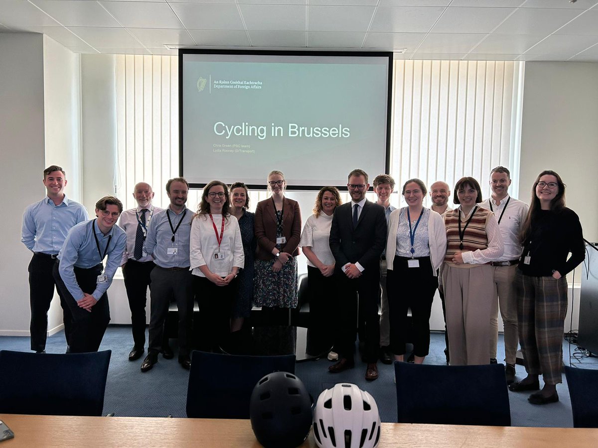 🚲 Our colleagues Chris and Lydia hosted a lunchtime talk this week to share practical tips about #cycling in Brussels as part of #MobilityWeek.

🚦 With #CarFreeSunday this weekend reminding us to put the brakes on driving, we look forward to putting our tips to good use!
