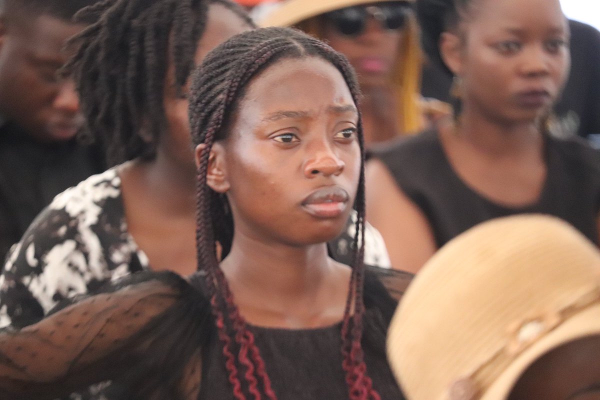ZIMCODD1's tweet photo. 🌍💔 As we gather for the Global Week of Climate Actions, we are currently attending the Climate Funeral to mourn the Earth as we once knew it. Now more than ever, we must embrace climate-smart solutions and push for sustainable practices that protect our future. Climate action is needed now❗️

#FundOurFuture #ClimateFinance #PayUp #ClimateJusticeNow #EndFossilFuels