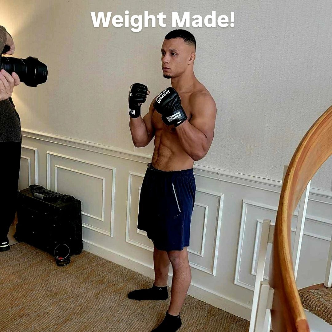 Made weight, time to fight tomorrow!

Link in Bio

<a href="/ringofcombat/">Ring of Combat</a> @revolutionfandf <a href="/jesusdidnttap/">Jesus Didn't Tap</a> @alz_pc_genius @ohiommanews

#TheRelentless
#ButGod #therev #MMA #mmafighter #ROC85 #ohiomma