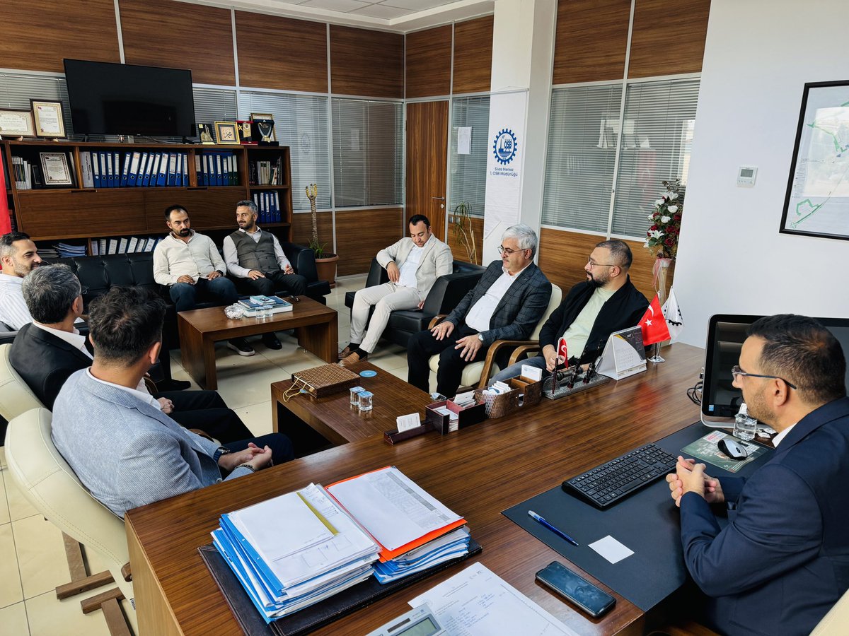 SİVAS OSB İL MÜDÜRÜ ZİYARET EDİLDİ

<a href="/MUSIADSivas/">MÜSİAD Sivas </a> Başkanımız <a href="/GorgenUgur/">Uğur Görgen</a>, yönetim kurulu üyelerimizle OSB İl Müdürü <a href="/emretorun_/">Dr. Emre Torun 🇹🇷</a> ’u ziyaret ederek, çalışmalarında başarılar dilediler.

#müsiadsivas #Sivasosb #ugurgorgen #emretorun