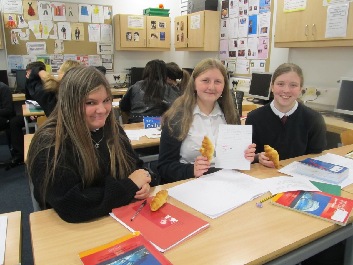 Congratulations to the winners of the S4 French running translation challenge! 🇫🇷👏🥳 <a href="/Greenwood_Acad/">Greenwood Academy</a>