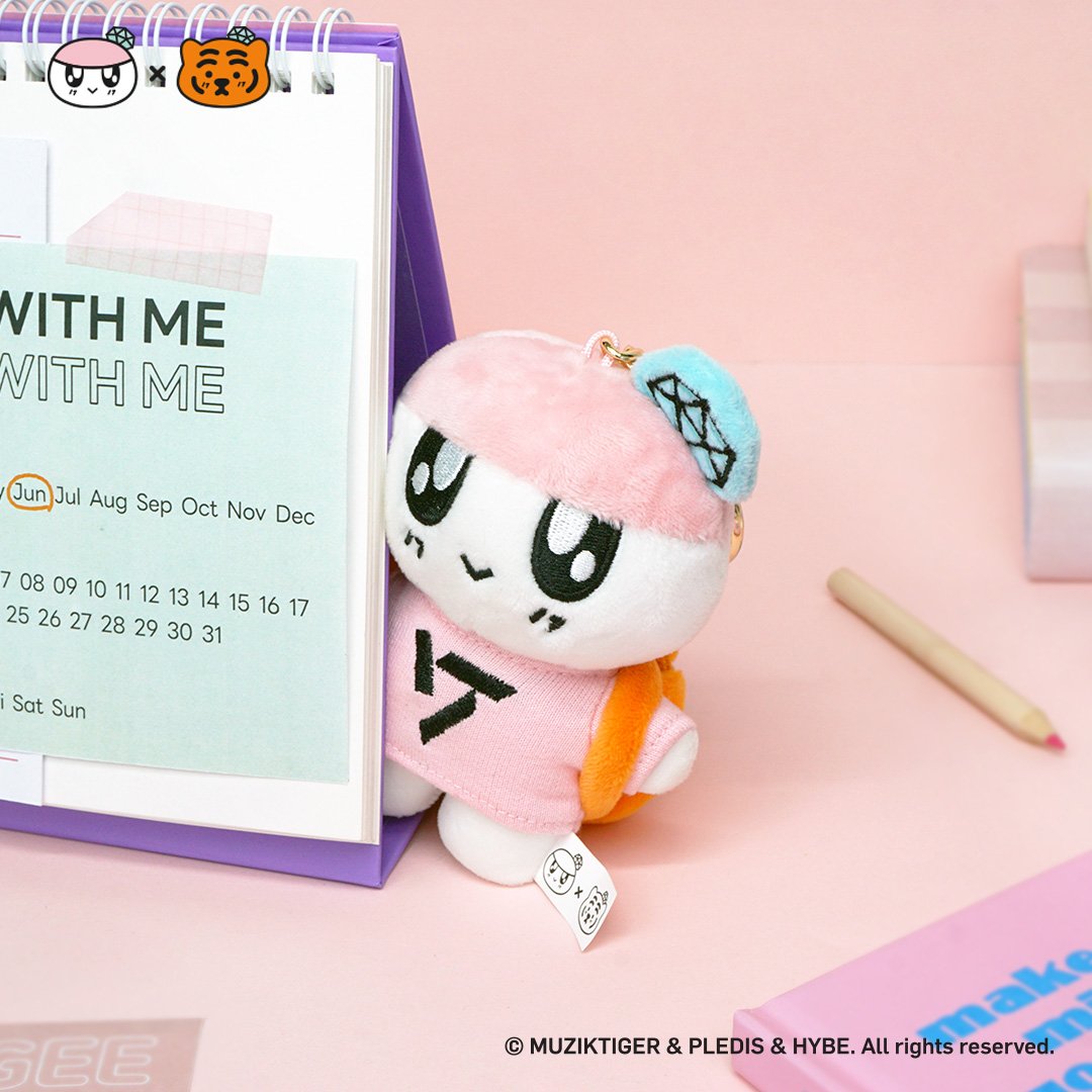 SEVENTEEN ボンボンイ ぬいぐるみ 公式