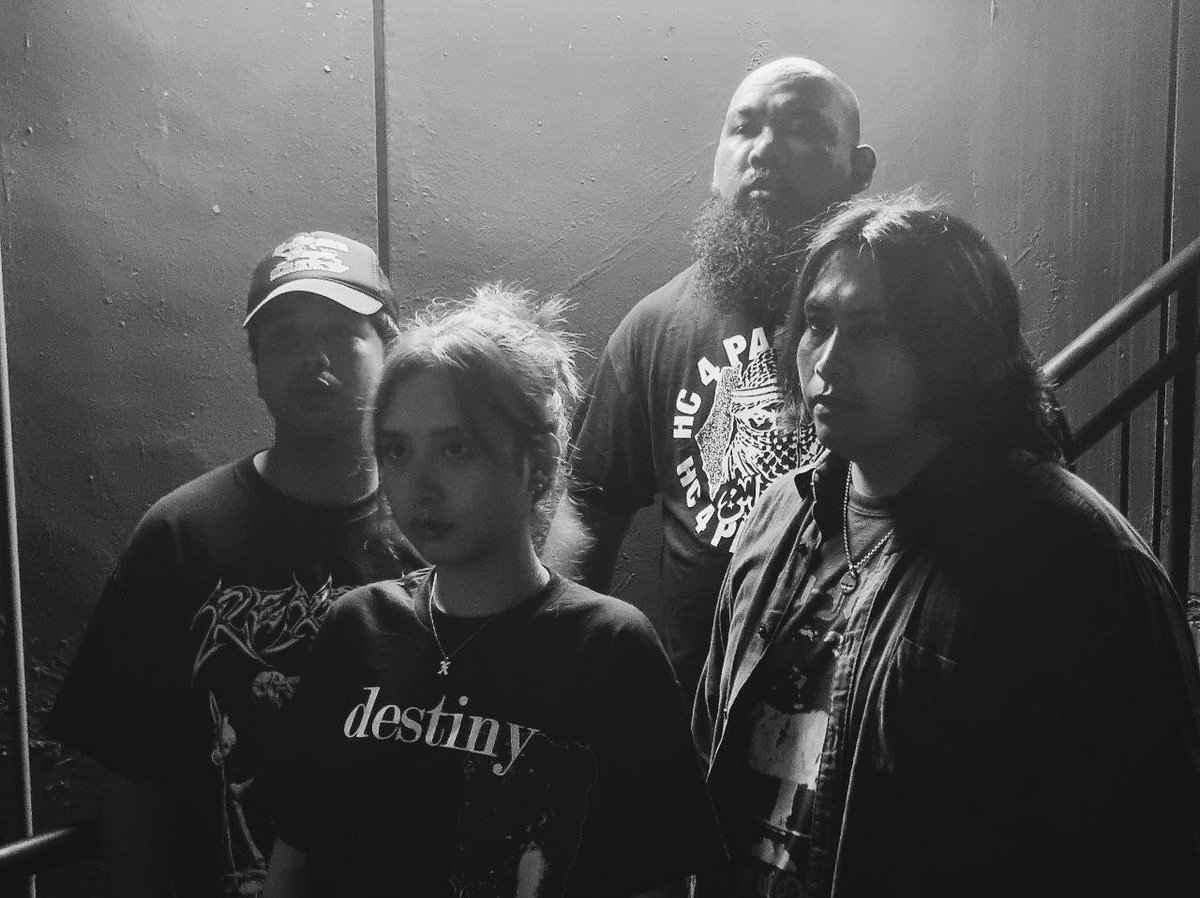 mmmmmystique's tweet image. Face Your Fate LP is out now✨ ✨
Vinyl available via Quality Control HQ
Shoutout to the homie andraytheposeur (on ig) for the artwork!