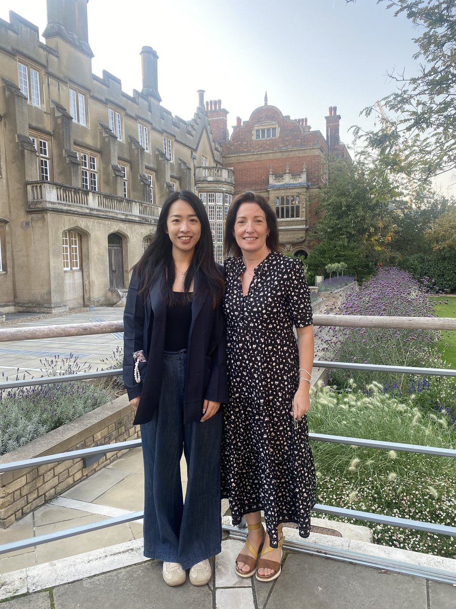 Keeshanlab's tweet image. Great day at the @CLRUKnetwork annual meeting in beautiful Cambridge. Lijun Liu presented her PhD project and we had many great scientific discussions with great colleagues and friends