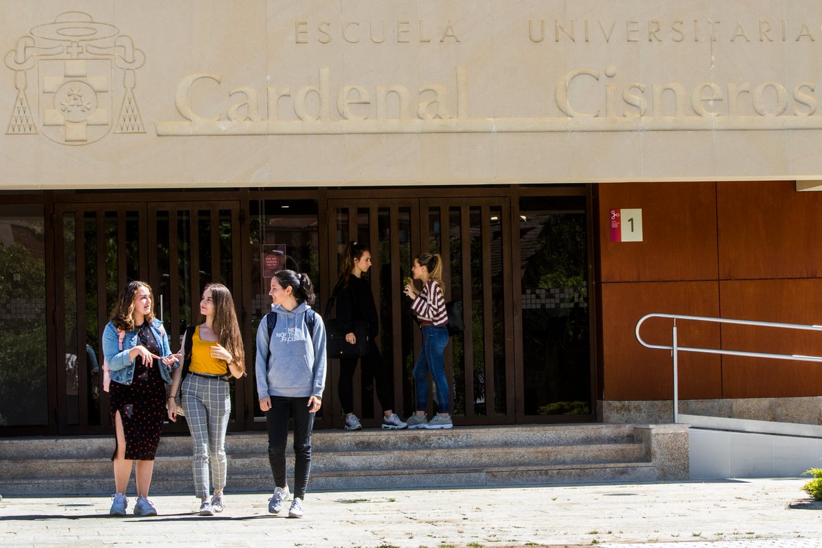 cucc_educacion's tweet photo. 💻 Primera Jornada en el #CUCC de nuestros estudiantes de #Grado en Magisterio de #EducaciónInfantil y #EducaciónPrimaria Semipresencial. ¡Bienvenidos/as! 😀
#VirtualCUCC #SomosCUCC https://t.co/0z83vsvAj0