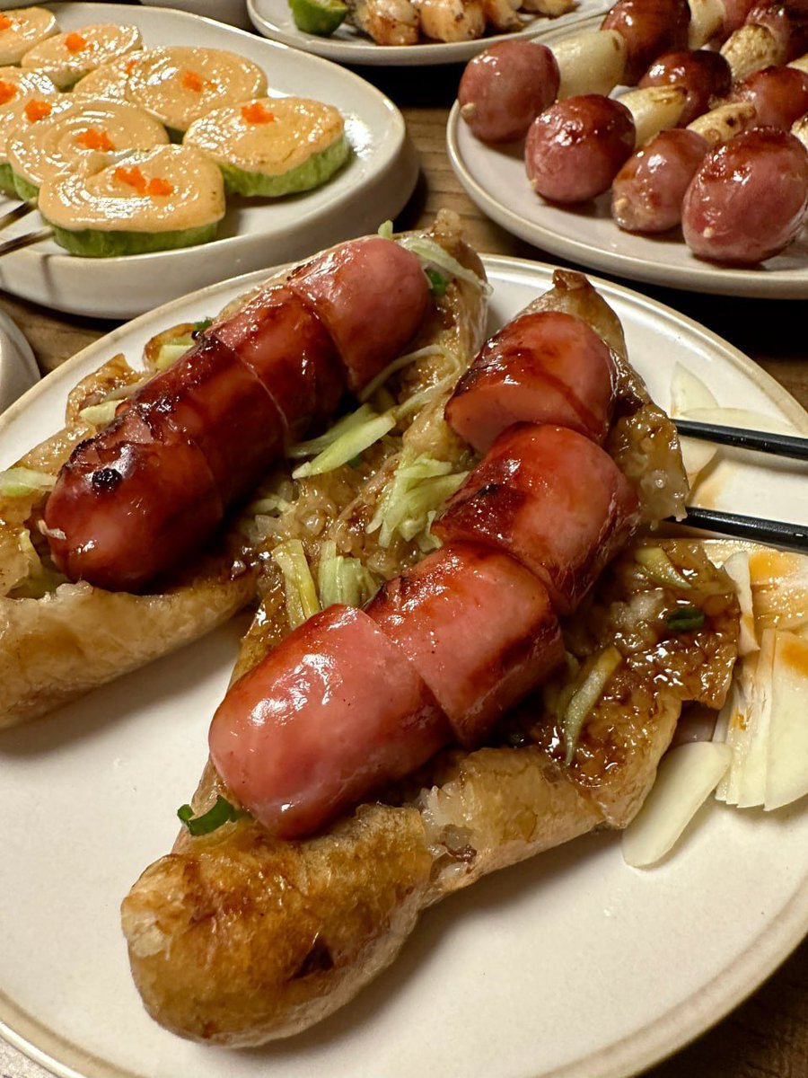 「外の世界は広いけれど、おいしい食事があれば、家にいるような気分になれます。」